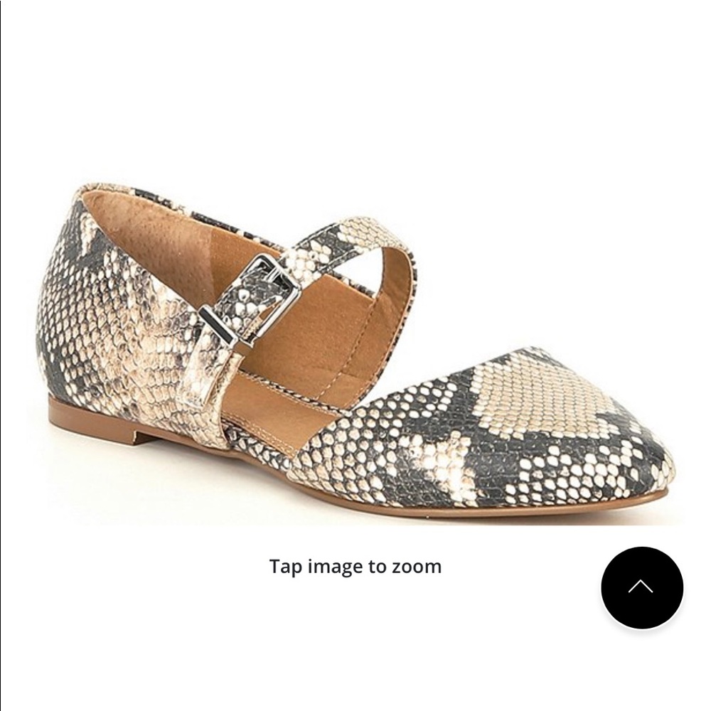 Gianni Bini flats